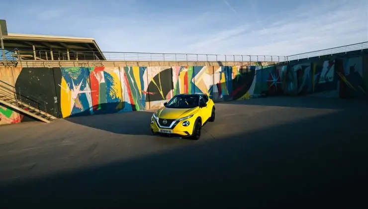 Wind of Innovation in Nissan Juke: The Iconic Return of Yellow Color
